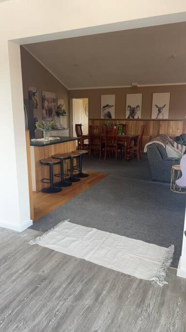 Great Lakes Wilderness Three Bedroom Home Miena ภายนอก รูปภาพ